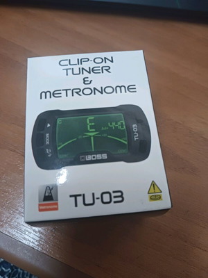 Boss TU-03 Clip-On Tuner and Metronome new