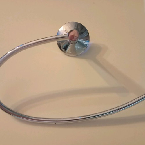 Bathroom accessories inox new, 3 pieces