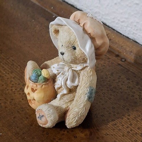 Cherished Teddies Connie Halloween Edition 1993 figure like new