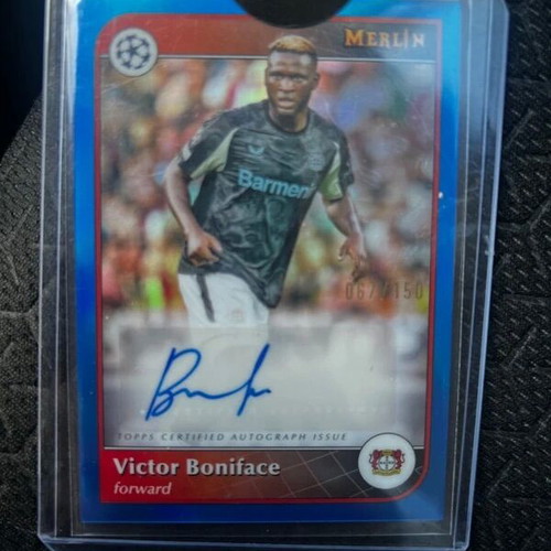 Victor Boniface Blue Refractor Certified Autograph Card /150 Leverkusen like new