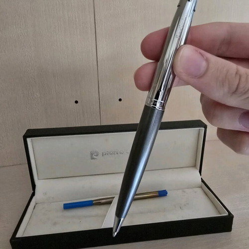 Pierre Cardin charcoal metallic pen with refill and case