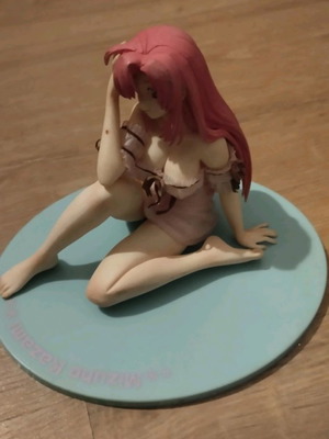 Doll from China used