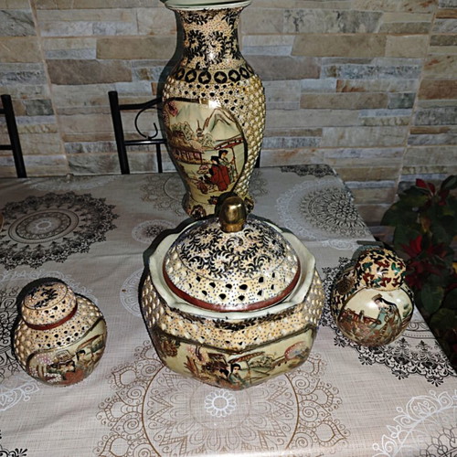 Satsuma vintage ceramic set of 4 pieces used