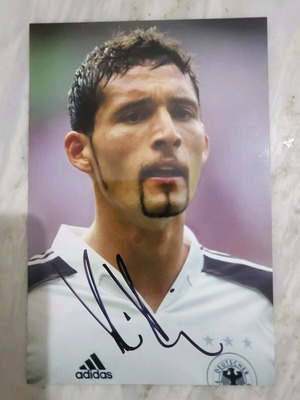 Authentic Kevin Kuranyi autograph on photo like new