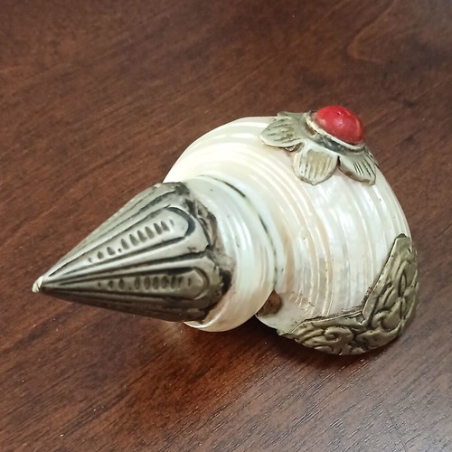 Set of natural Tibetan shells with alpaca overlay, handmade, vintage, collectible