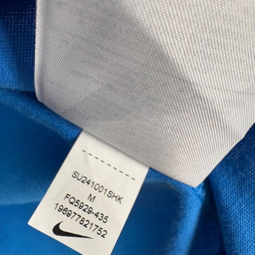 Nike Swoosh tee new, blue, oversize