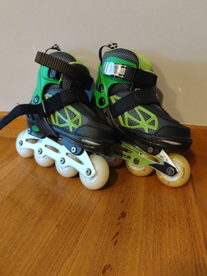 Roxa Punch Alu Inline Adjustable Kids Rollers like new