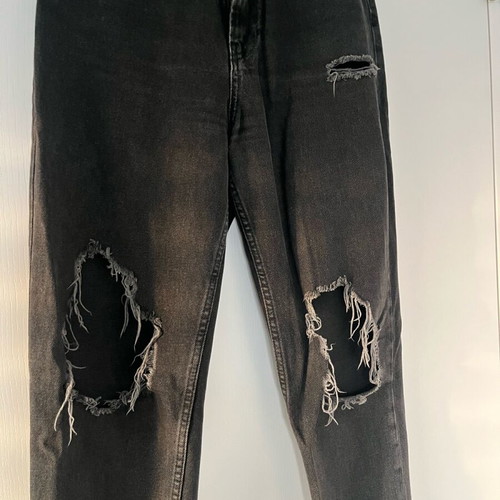 Stradivarius Ripped Mom Jeans Dark Grey Washed Black Size EU 38