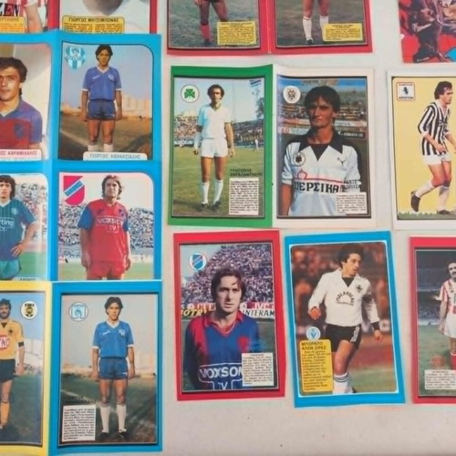 Football player posters used, 14 double-sided and 5 single from Μπλεκ