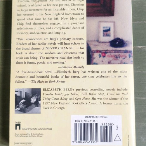 Never Change book by Elizabeth Berg like new, English novella