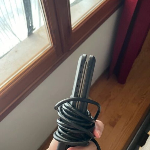 Hair straightener used, flat iron