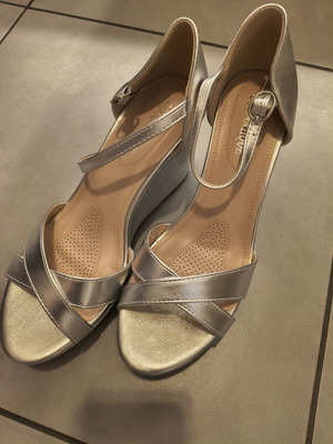 Silver platform sandals, size 40