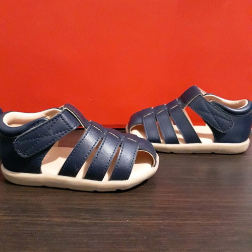 H&M baby sandals size 18/19, blue
