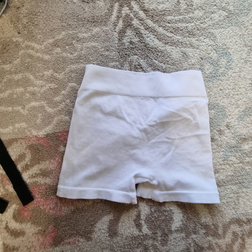 Women's white shorts like new