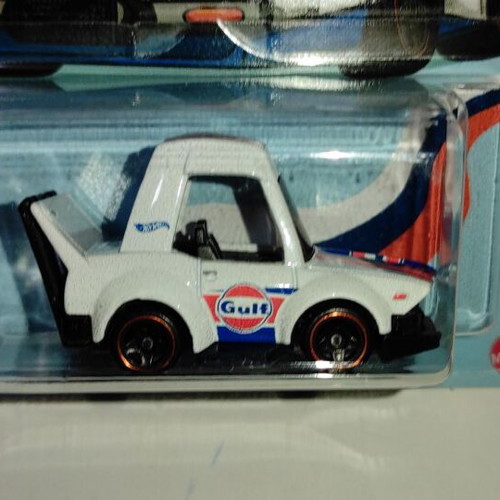 Hot Wheels 2025 Tooned GULF Silver Series Manga Tuner #4/5 new