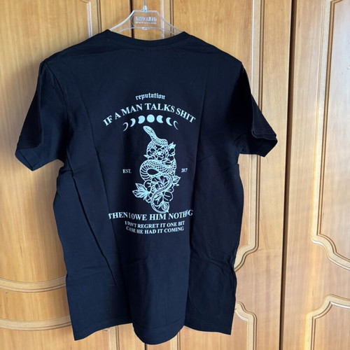 Taylor Swift Reputation Inspired T-shirt like new, size S, black