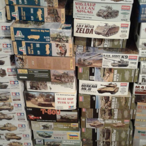 Modeling kits new collection 2000+ with scales 1/35, 1/32, 1/16 and busts