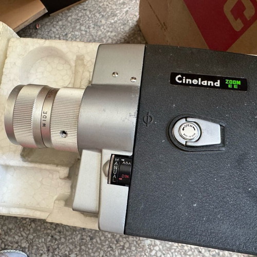 Cineland vintage camera like new