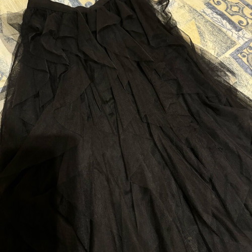 Tulle skirt asymmetrical with tutu points new, black