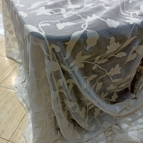 Κουρτίνα εκρου ύφασμα ντεβορε Ιταλίας 8.30x3.00 καινούργιο