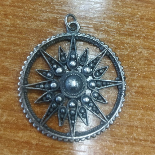 Pendant necklace with Vergina Star 925 silver like new