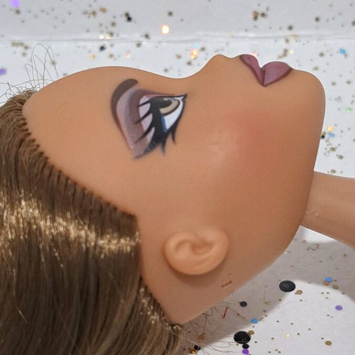 Bratz 1st Edition Yasmin nude used with flaws, original version