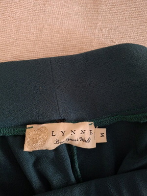 Φούστες Lynne και οι δύο μαζί σαν καινούργιες, μπλε και πράσινες