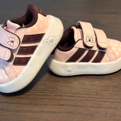 Adidas x Disney baby sneakers size 20 pink with polka dots and velcro like new
