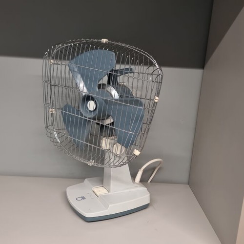 Vintage Taurus fan used, excellent condition and working