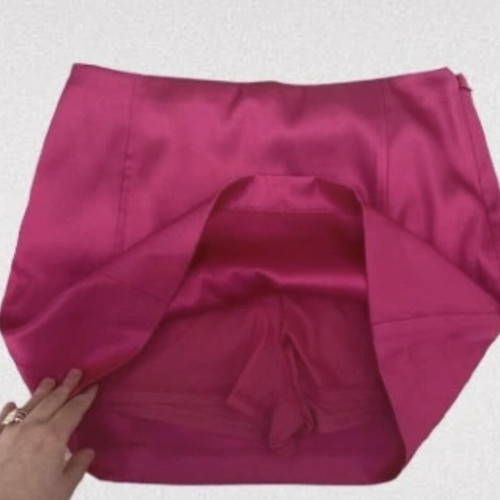 Mini skirt with inner shorts H&M like new, pink, size L