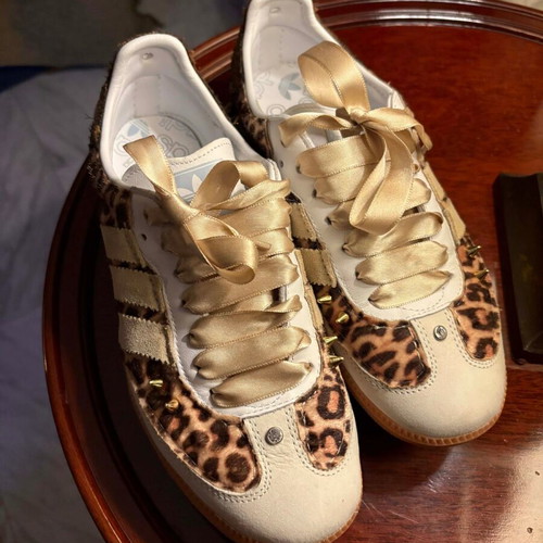 Adidas limited edition Seddys size 40 new beige and brown sneakers