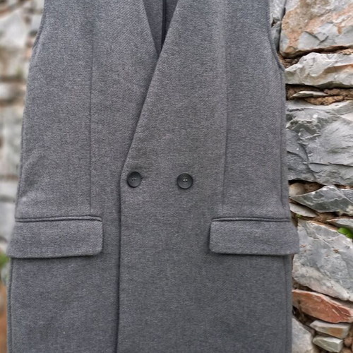 Sleeveless wool coat Zara used, gray, size M