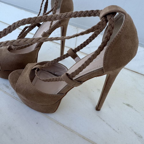 Migato lace-up sandals platform high heels beige brown like new
