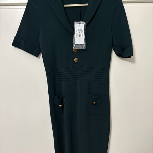 Guess dress new, green with gold buttons, elastic fabric