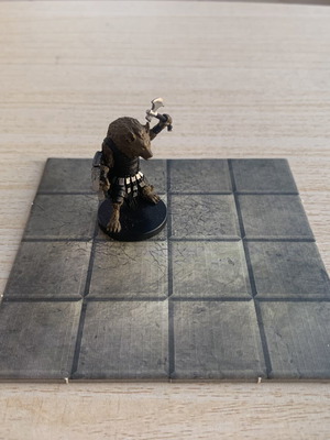 Dungeons & Dragons Gnoll miniature like new with stat card