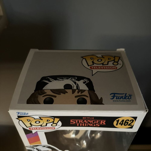Eddie Stranger Things Funko Pop #1462 like new