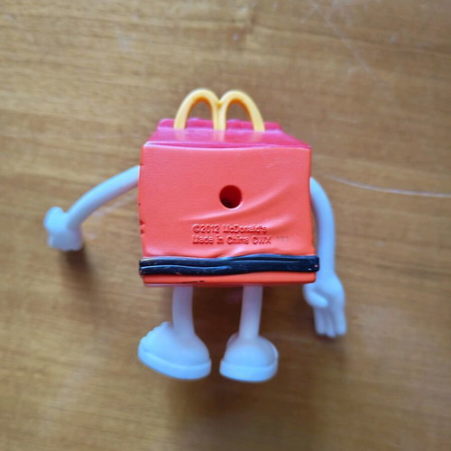 McDonald's Happy "Karate/Judo" collectible figure 2012 like new