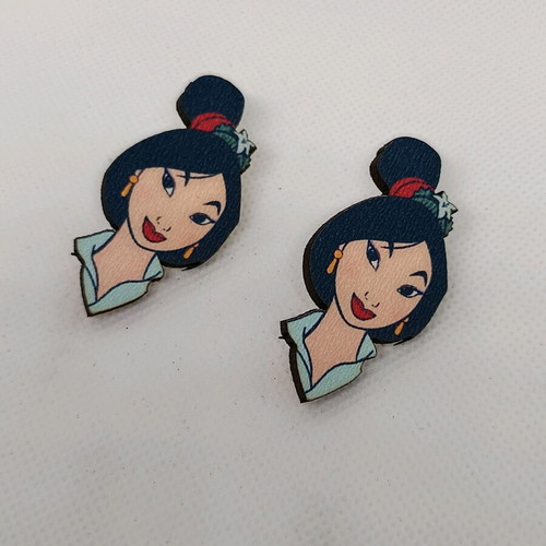 Mulan earrings new, wooden, multicolor with stainless steel clasp
