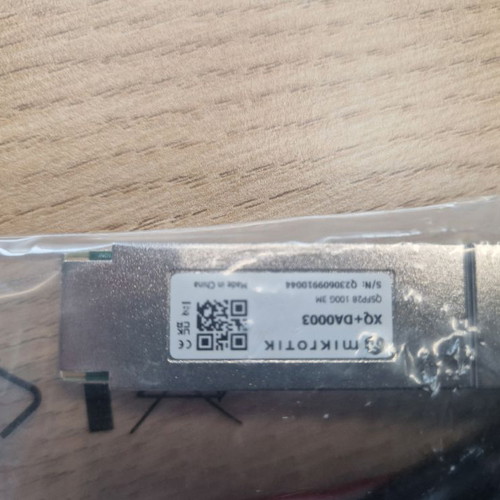 Mikrotik XQ+DA0003 InfiniBand 3 m QSFP+ to QSFP+ like new