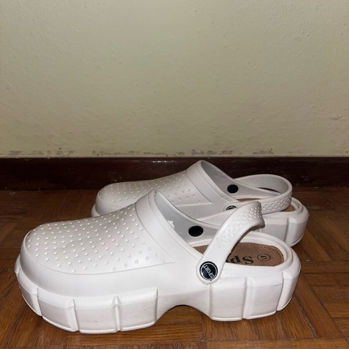 White shoes clogs size 41 like new