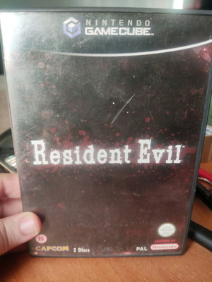 Resident Evil 1 Nintendo GameCube like new with manual