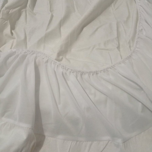 Fitted sheet used, waterproof, 110cm x 60 for baby bed