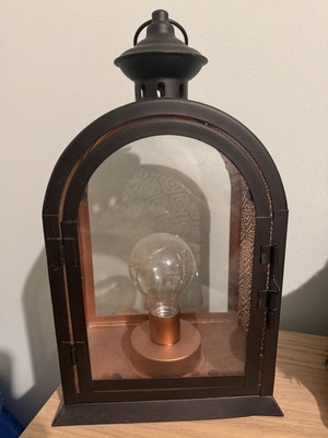 Vintage lantern table lamp