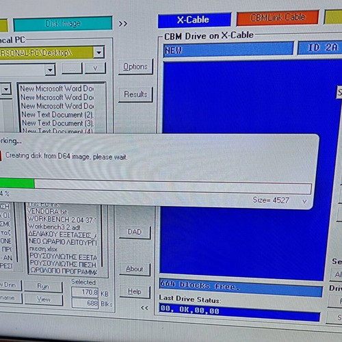 Commodore 1541 drive like new with 2 floppy disks