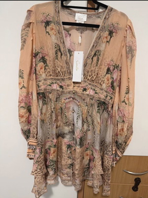 Camilla dress 2026 100% silk size L new beige