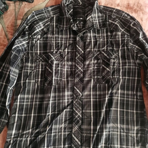 Men's dress shirt used, size L, black and white