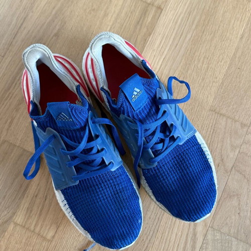 Adidas Ultraboost athletic shoes like new, size 42 ⅔, blue