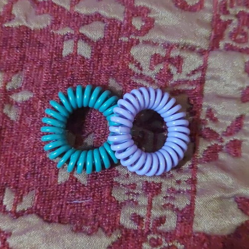 Spiral hair ties new, green and purple