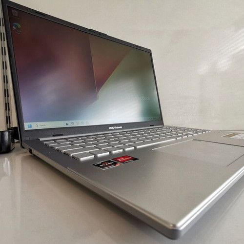 Asus Vivobook Go 15 E1504FA-BQ2345 laptop new, 8GB RAM, 512GB SSD, Windows 11