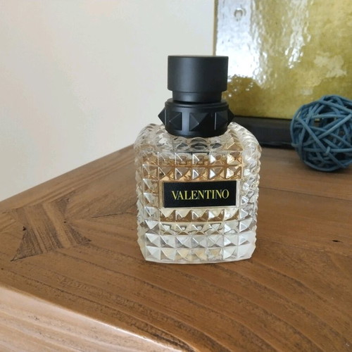 Valentino Born In Roma Donna Yellow Dream 50ml perfume new
